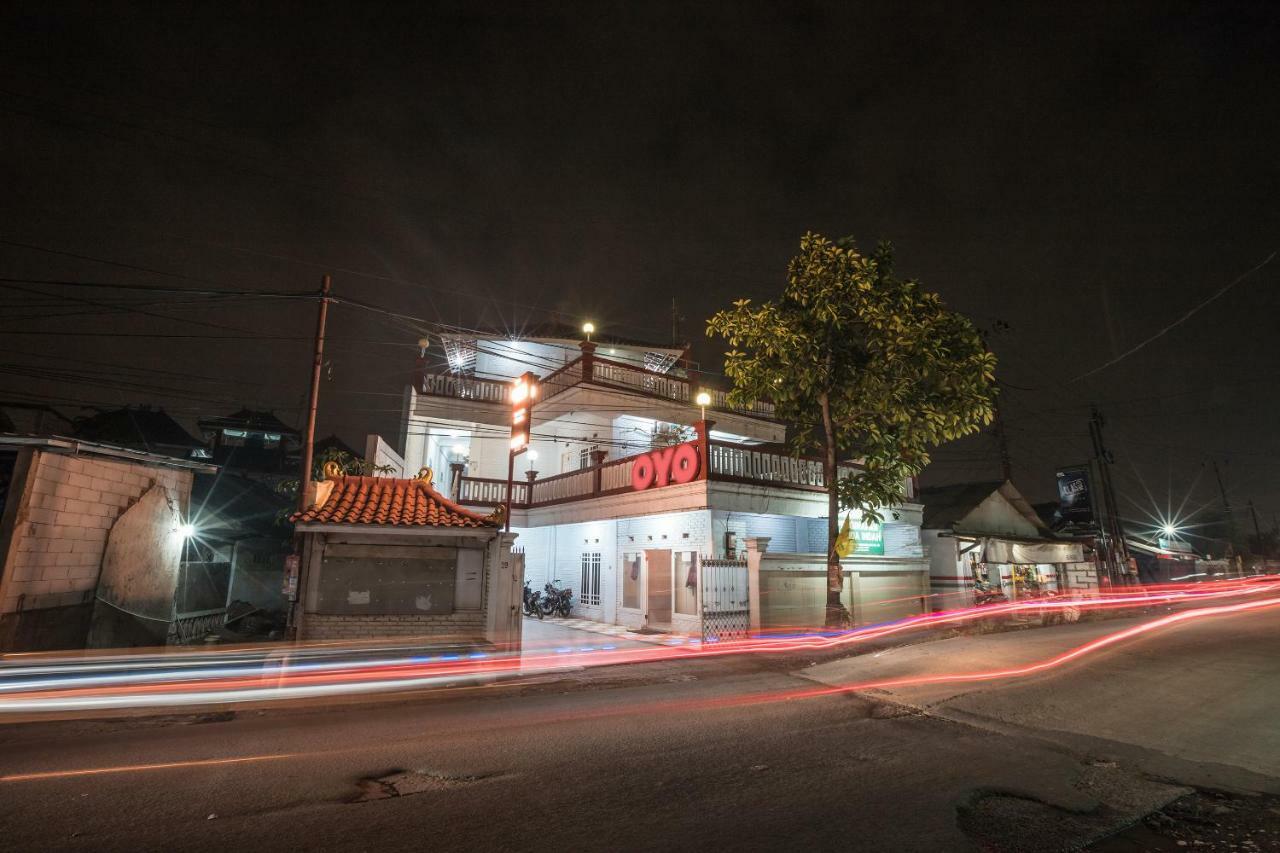 Oyo 580 Losmen Cikuda Hotel Bogor Exterior photo